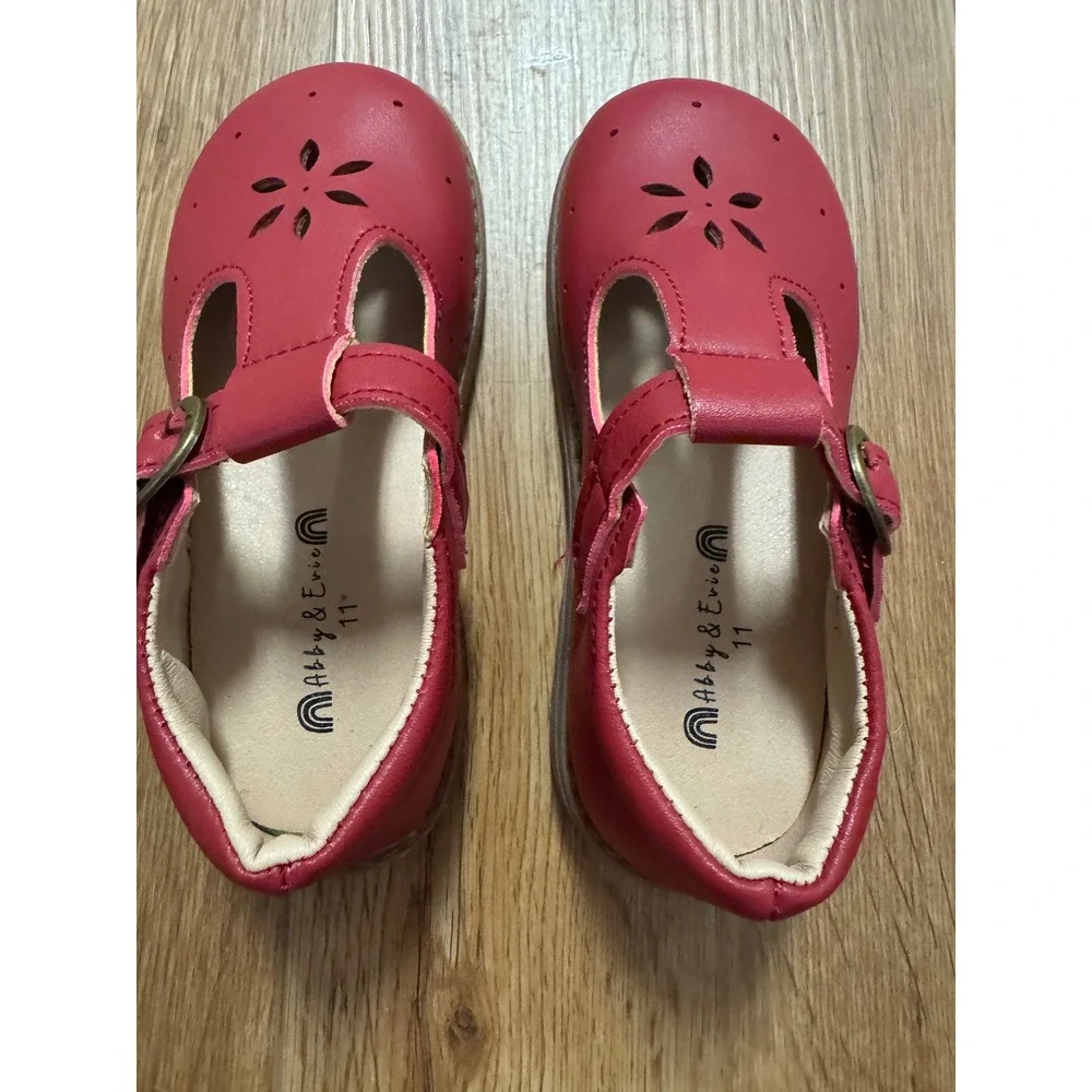 Abby & Evie Girls Red T-Strap Flower Cutout Shoes Hook Loop Size 11 EU 29